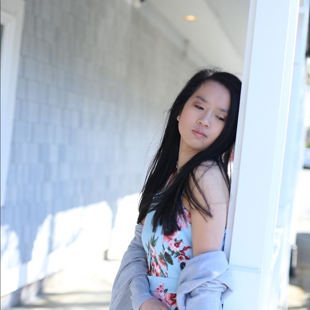 Meet your Posher, Emily